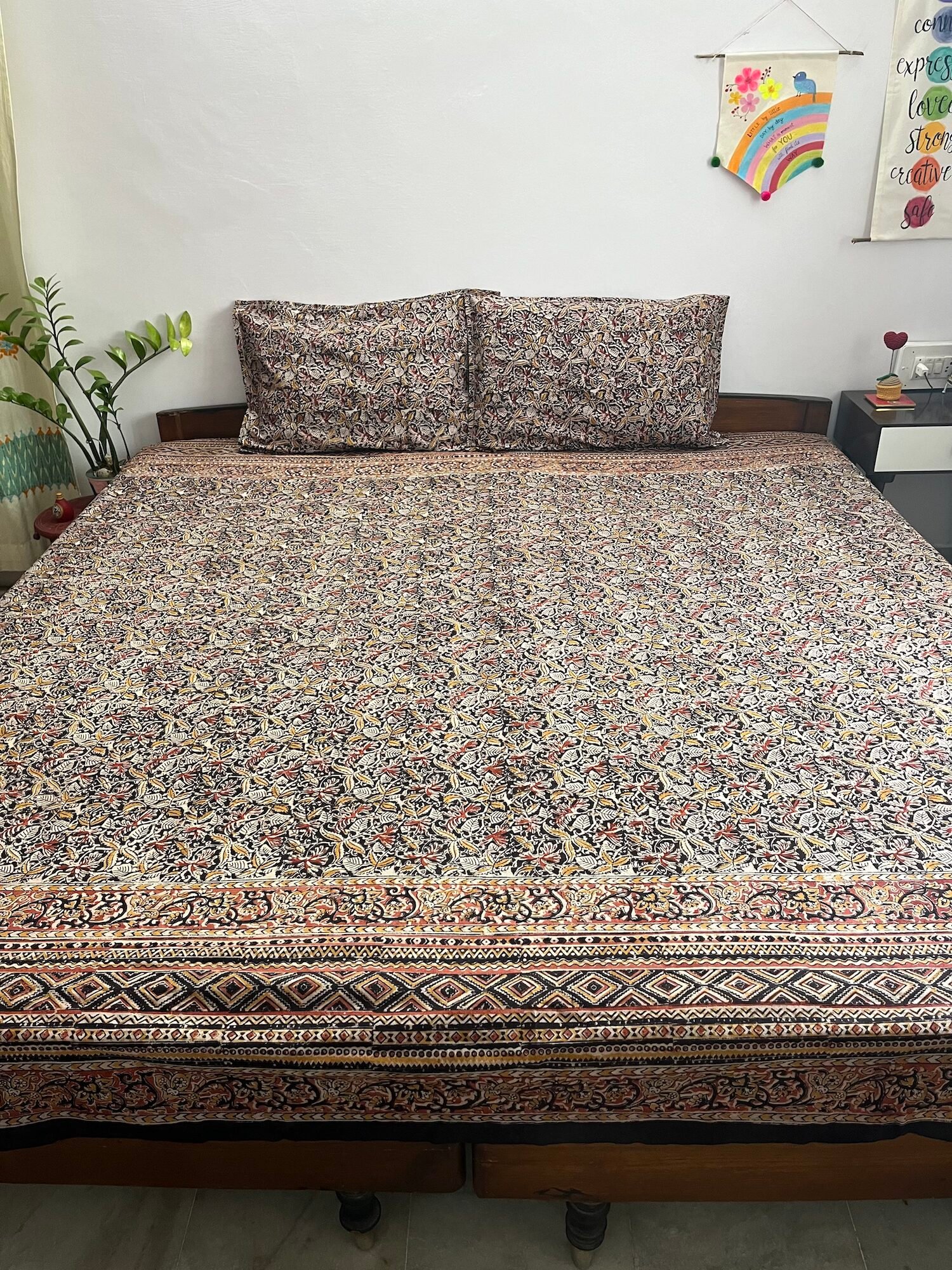 Black & Mustard Kalamkari Bedsheet – Diamond Border (KB-05) - Image 2